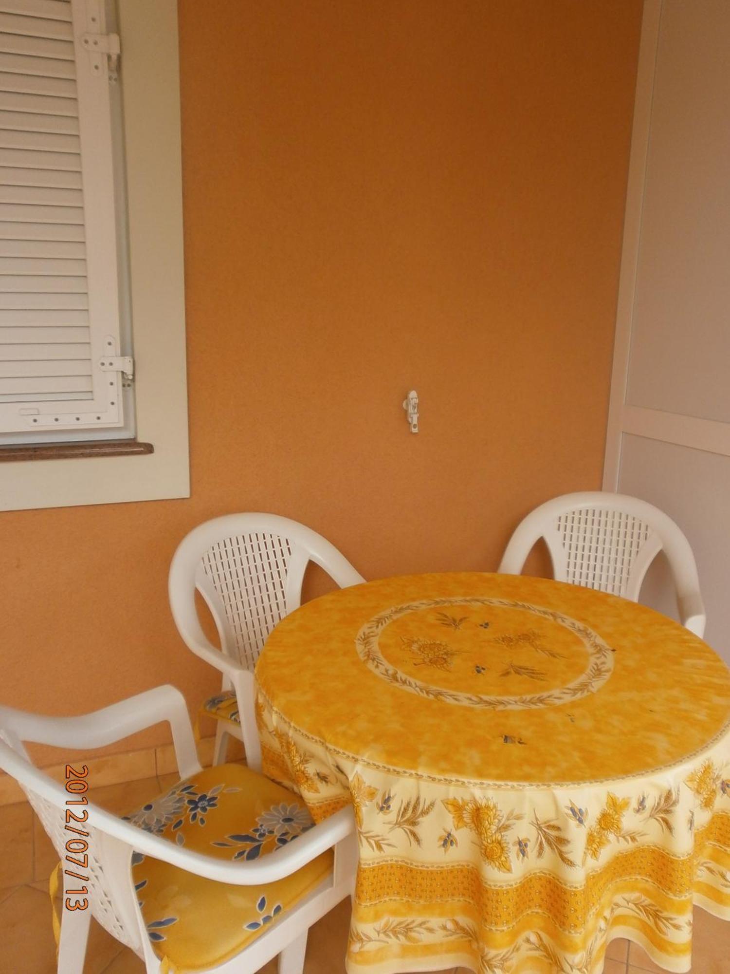 Apartments Viktorija オミサリ エクステリア 写真